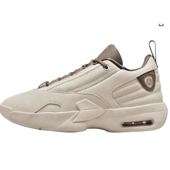 New! Size: 8.5 Women | Nike Jordan Max Aura 6 Legend Light Brown | FQ7943-200 - Picture 9 of 16